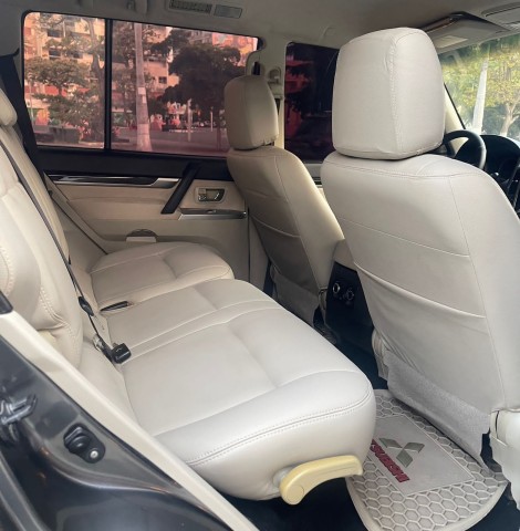 Venda MITSUBISHI PAJERO FULL OPTION