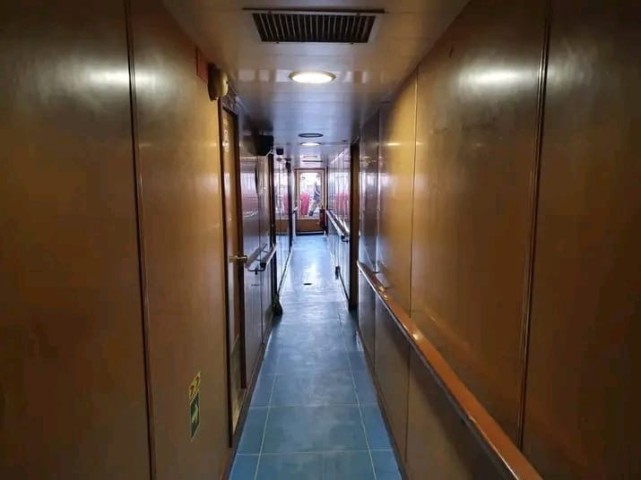 Venda Navio de Pesca, Cuteta prnt