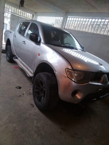 Venda Mitsubishi L200