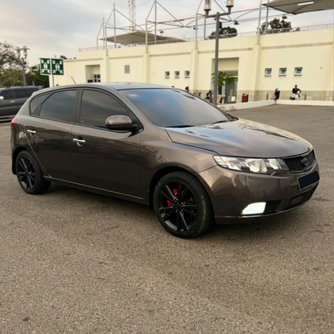 Venda KIA CERATO | COUPÉ