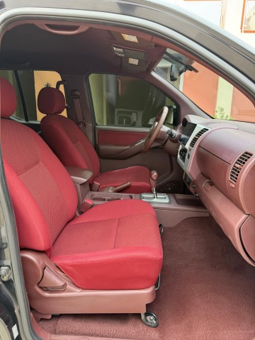 Venda NISSAN NAVARA | LE