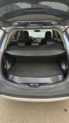 Venda TOYOTA RAV4