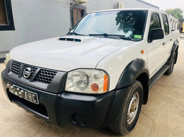 Venda NISSAN HARDBODY