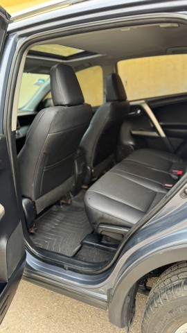 Venda TOYOTA RAV4