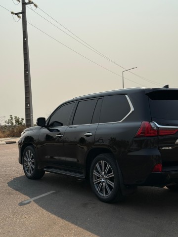 Venda LEXUS LX570