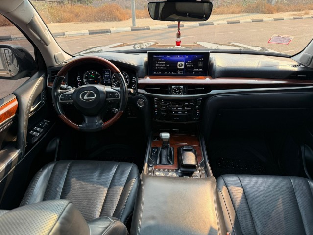 Venda LEXUS LX570