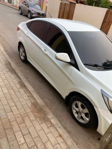 Venda HYUNDAI ACCENT | 1.6