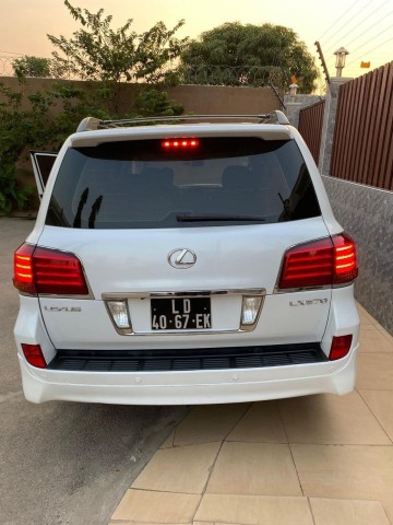 Venda LEXUS LX570 | 5.7