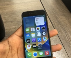 A venda IPhone 8 Normal