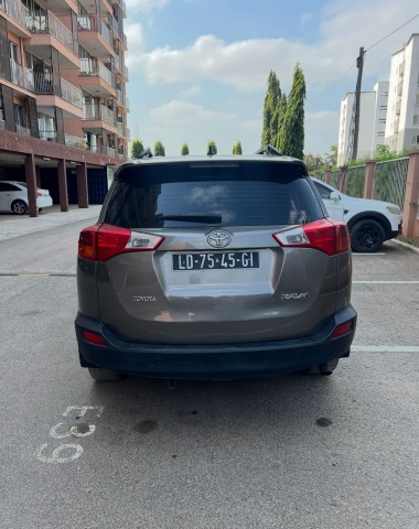 Venda Vendo Toyota RAV4 Limpo