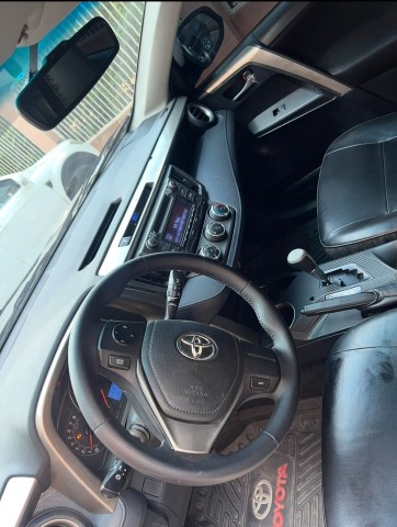 Venda Vendo Toyota RAV4 Limpo
