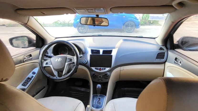 Venda Vendo Hyundai Accent Limpo