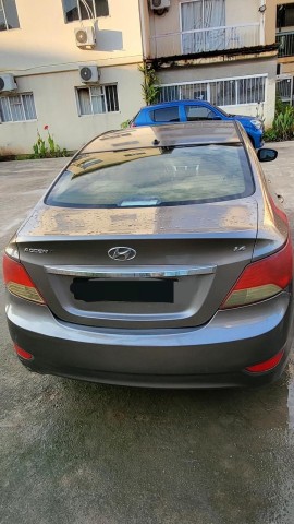 Venda Vendo Hyundai Accent Limpo
