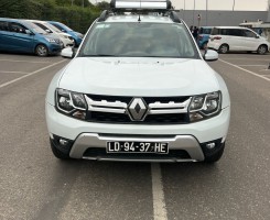A venda RENAULT DUSTER