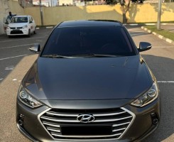 A venda HYUNDAI AVANTE