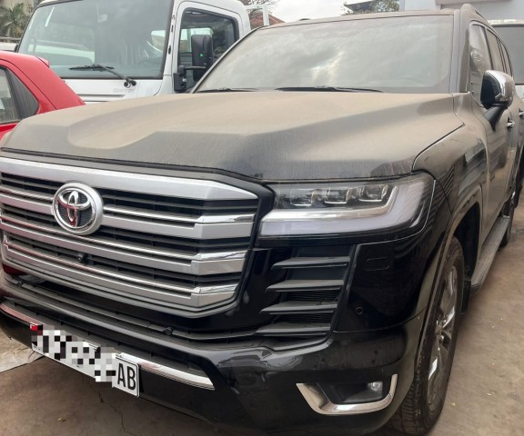 Venda TOYOTA LAND CRUISER VX.R | TWIN TURBO