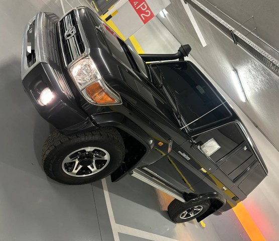 Venda TOYOTA LAND CRUISER | LX V8