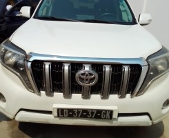 A venda Vendo Toyota Prado Limpo