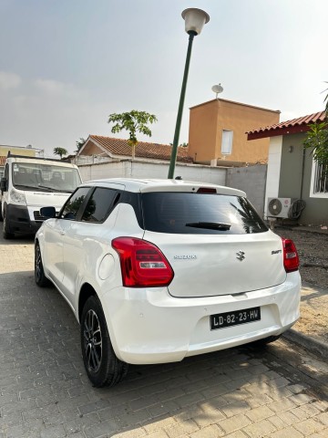 Venda Vendo Suzuki Swift Semi Novo