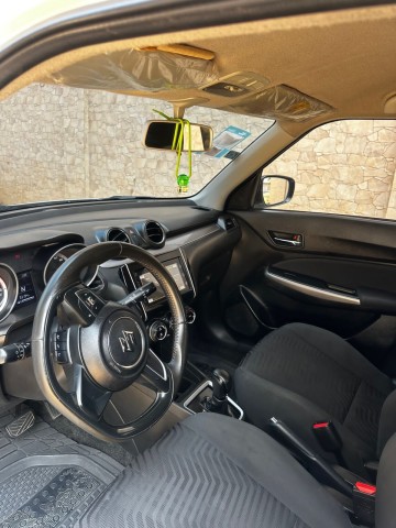 Venda Vendo Suzuki Swift Semi Novo