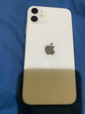 Venda IPhone 11 de 128 GB Semi novo