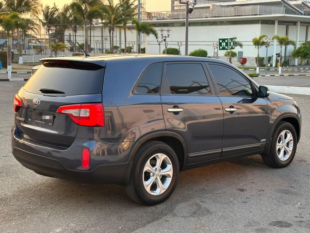 Venda KIA SORENTO LIMPO PRETO