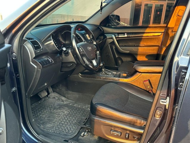 Venda KIA SORENTO LIMPO PRETO