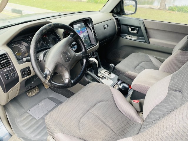 Venda Mitsubishi Pajero desportivo limpo