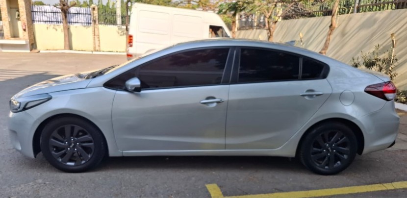 Venda KIA K3 FULL OPTION LIMPO