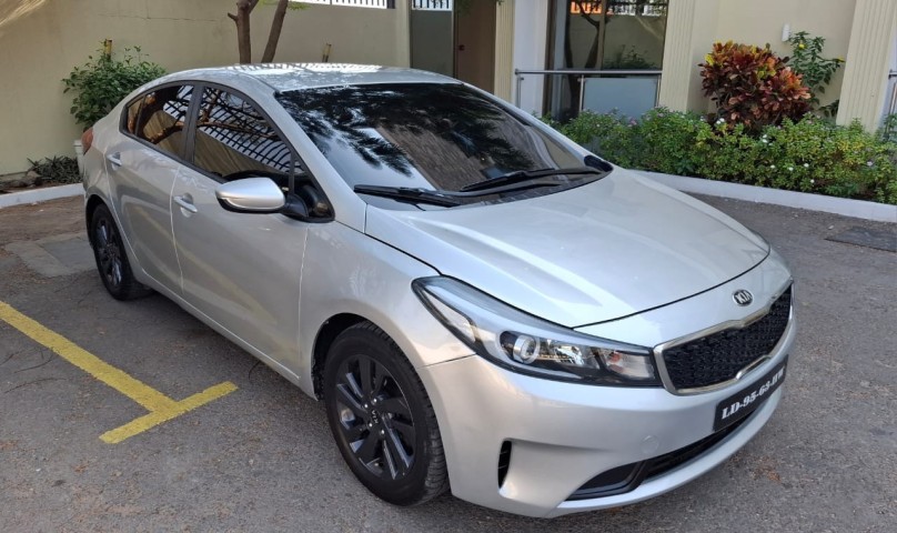 Venda KIA K3 FULL OPTION LIMPO
