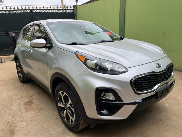 Venda Vendo Kia Sportage Semi Novo