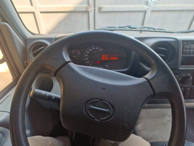 Venda TOYOTA HINO | 300