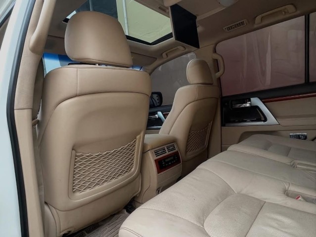 Venda Toyota Land Cruiser - 2017