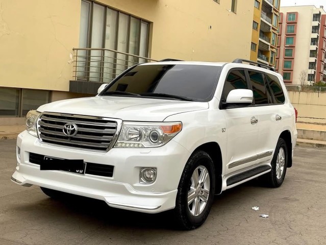 Venda Toyota Land Cruiser - 2017