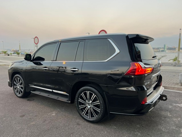 Venda LEXUS LX579S | SUPERSPORT