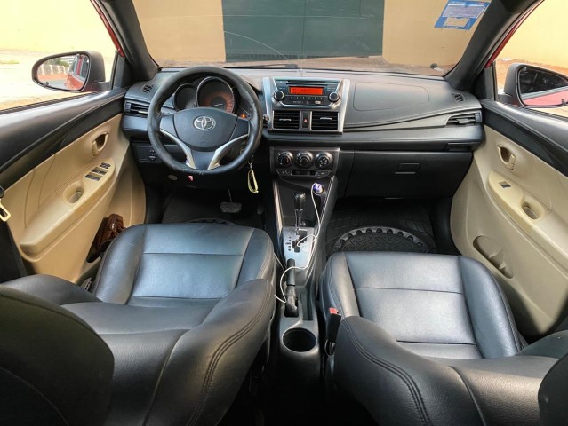 Venda TOYOTA YARIS