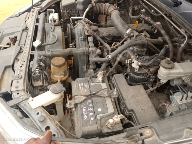 Venda TOYOTA HILUX
