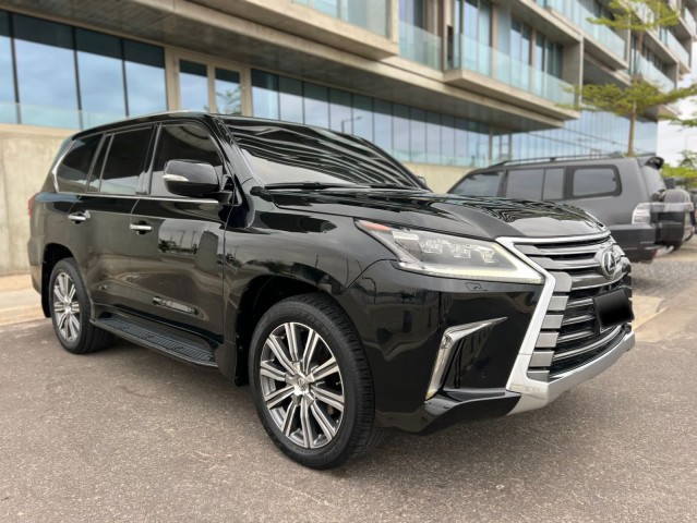 Venda LEXUS LX570
