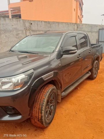 Venda TOYOTA HILUX