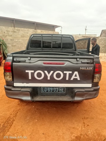 Venda TOYOTA HILUX