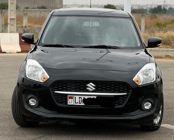 Venda SUZUKI SWIFT NOVO