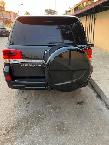 Venda TOYOTA LAND CRUISER VX