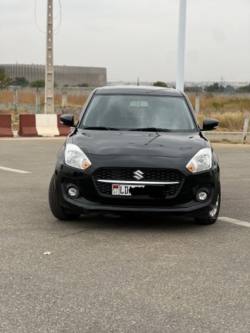 Venda Suzuki Swift limpo ZERO KM