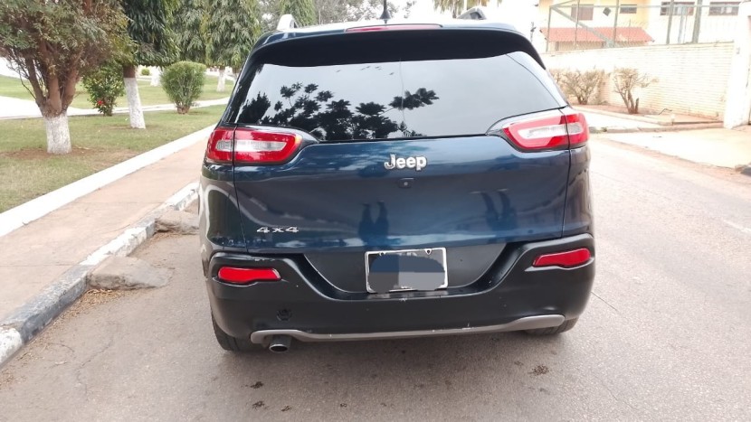 Venda JEEP CHEROKEE