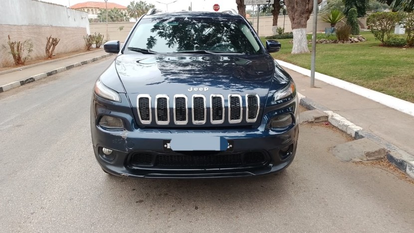 Venda JEEP CHEROKEE