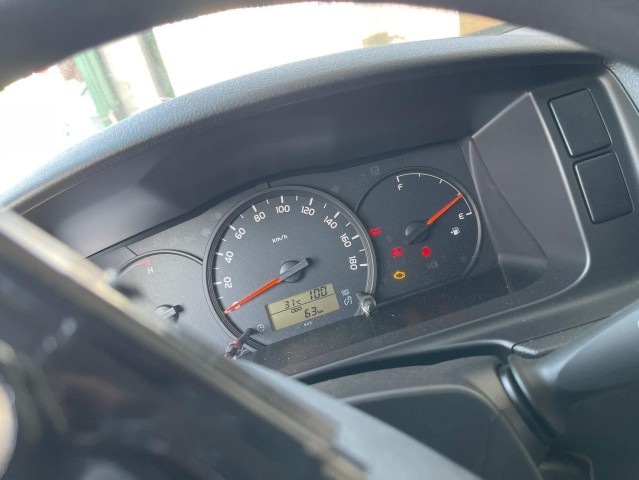 Venda Vendo Toyota Hiace Nova