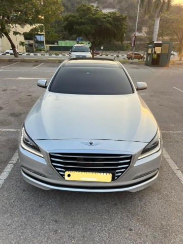 Venda HYUNDAI GENESIS V8
