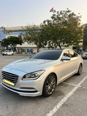 Venda HYUNDAI GENESIS V8