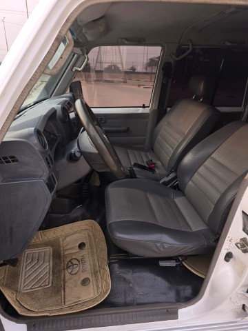 Venda Toyota Land Cruiesr HZ