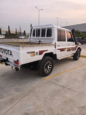 Venda Toyota Land Cruiesr HZ